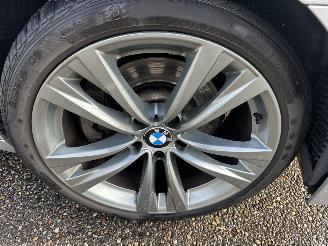 BMW 5-serie Touring 520i 184pk 8-traps aut Luxury Ed - nap - leer - stoelverw - elektr trekh + stuur - memory l+r picture 98