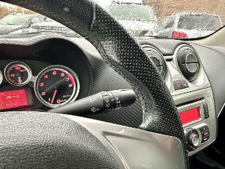 Alfa Romeo MiTo 1.4i 79pk 6-bak Distinctive - airco - elektr ramen + spiegels - lmv - radio - boekjes + sleutels compl picture 28