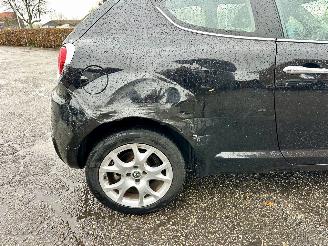 Alfa Romeo MiTo 1.4i 79pk 6-bak Distinctive - airco - elektr ramen + spiegels - lmv - radio - boekjes + sleutels compl picture 59