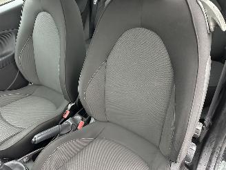 Alfa Romeo MiTo 1.4i 79pk 6-bak Distinctive - airco - elektr ramen + spiegels - lmv - radio - boekjes + sleutels compl picture 21