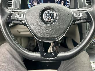 Volkswagen e-Golf 7.5 aut Highl - nap - virtual - keyless - leer - stoelverw - sfeerverl - cam - front + line + side assist picture 28