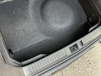 Renault Captur 1.6 E-Tech full hybrid 145 esprit Alpine - nap - pano - harman - 360cam - stuurverw - front + line + side assist picture 118