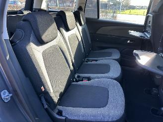 Citroën C4 Spacetourer 1.2T 131pk aut + f1 Bus 7-pers - nap - navi - virtual - line assist - keyless entry + start - pdc picture 23