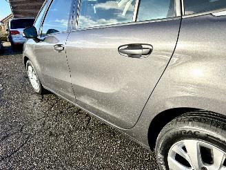 Citroën C4 Spacetourer 1.2T 131pk aut + f1 Bus 7-pers - nap - navi - virtual - line assist - keyless entry + start - pdc picture 85