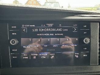 Volkswagen Transporter 2.0 TDI 150pk 6-bak Lang 3pers - 2x schuifdeur - nap - camera - navi - airco - cruise - pdc - trekh - facelift picture 39