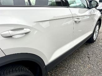 Volkswagen T-Roc Gereserveerd 1.5 TSI 150pk 7-Traps aut Life - 7dkm nap - navi - cam - virtual - front + line + park assist - keyless picture 83