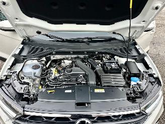 Volkswagen T-Roc Gereserveerd 1.5 TSI 150pk 7-Traps aut Life - 7dkm nap - navi - cam - virtual - front + line + park assist - keyless picture 14