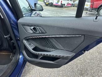 BMW 1-serie 118i 136pk 7-Traps aut High Exe - nap - virtual - nav - cam - front + line + park assist - leer + stoelverw - sfeerverl picture 63