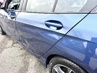 BMW 1-serie 118i 136pk 7-Traps aut High Exe - nap - virtual - nav - cam - front + line + park assist - leer + stoelverw - sfeerverl picture 12