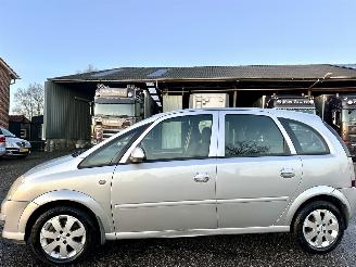 Unfallwagen Opel Meriva 1.6i 16v 105pk aut Temptation - 53dkm nap - clima - cruise - lmv - elektr spiegels + ramen voor 2007/11