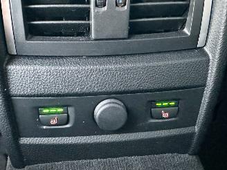 BMW 3-serie 330e 245pk 8-traps aut + f1 high exe - 112dkm nap - harman  - stuur + stoelverw v+a - 360cam - head up - elektr rollo picture 13