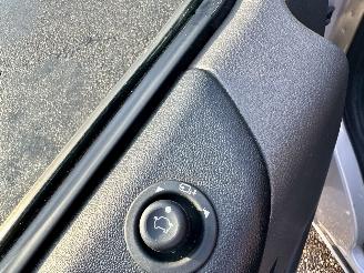 Ford Transit Custom 300 2.0 TDCI 105pk 6-bak L2/H1 euro.6 Trend 3pers - nap - navi - cam - pdc v+a - trekh - airco - cruise picture 44