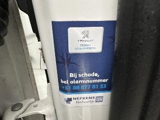 Peugeot 3008 1.2 Turbo 131pk 6-bak Premium - nap - navi - cam - virtual - elektr klep - 19 inch - line assist - keyless - pdc v+a picture 50