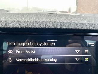 Skoda Karoq 1.5 TSI 150pk 7-Traps aut Bus.Edition - nap - navi - stoelverw - pdc - front assist - keyless - inkl trekh picture 37
