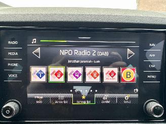 Skoda Karoq 1.5 TSI 150pk 7-Traps aut Bus.Edition - nap - navi - stoelverw - pdc - front assist - keyless - inkl trekh picture 39