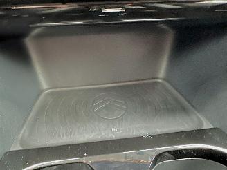 Citroën C3 Aircross 1.2 Hybrid 145pk aut Max - 11dkm nap - navi - pdc v+a - line + side assist - 17 inch lmv - full led picture 44