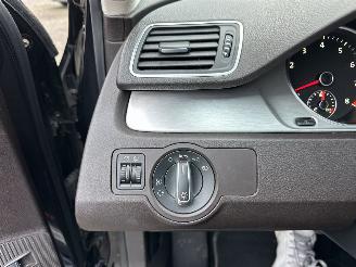 Volkswagen Passat 1.4 TSI 122pk dsg aut + f1 Highline - nap - dvd in hoofdsteunen - navi - clima - cruise - leer + stoelverw picture 29