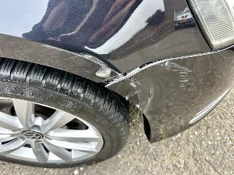 Volkswagen Passat 1.4 TSI 122pk dsg aut + f1 Highline - nap - dvd in hoofdsteunen - navi - clima - cruise - leer + stoelverw picture 94