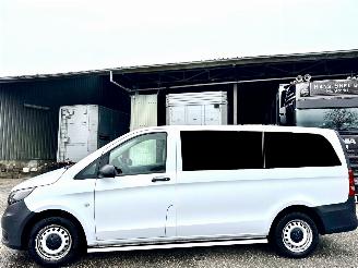Avarii auto utilitare Mercedes Vito Tourer 110 CDI 102pk extra lang 9 Pers - nap - 1e eig - airco - cruise - getint glas - privacy glass - side bars 2019/12