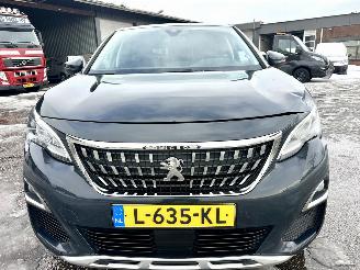 Peugeot 3008 1.2T PureTech 131pk aut + f1 Première - virtual - line + side assist - clima - cruise - pdc v+a - privacy glass picture 3