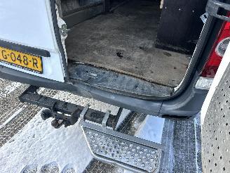 Volkswagen Crafter 30 2.0 TDI 109pk 6-bak L2/H2 Bleum. euro5 - nap - navi - 3 pers - clima - cruise - distr+wp vernieuwd 173dkm picture 52