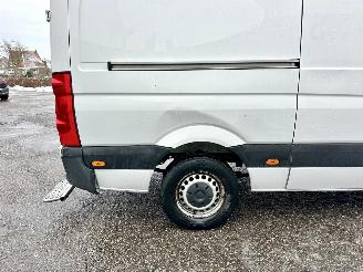 Volkswagen Crafter 30 2.0 TDI 109pk 6-bak L2/H2 Bleum. euro5 - nap - navi - 3 pers - clima - cruise - distr+wp vernieuwd 173dkm picture 9