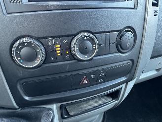 Volkswagen Crafter 30 2.0 TDI 109pk 6-bak L2/H2 Bleum. euro5 - nap - navi - 3 pers - clima - cruise - distr+wp vernieuwd 173dkm picture 25