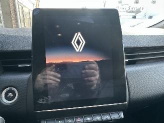 Renault Clio 1.6 E-Tech Hybrid 8-traps aut 140 Intens - nap - 360cam - keyless - navi - front + line + side + park assist - virtual picture 100