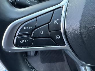 Renault Clio 1.6 E-Tech Hybrid 8-traps aut 140 Intens - nap - 360cam - keyless - navi - front + line + side + park assist - virtual picture 36