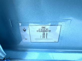 Renault Clio 1.6 E-Tech Hybrid 8-traps aut 140 Intens - nap - 360cam - keyless - navi - front + line + side + park assist - virtual picture 56