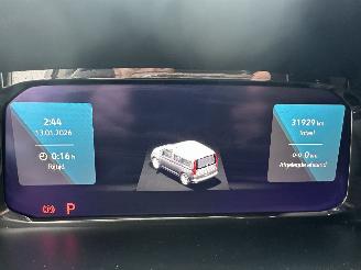 Volkswagen Caddy 1.5 TSI 116pk 7-traps aut Highl - nap - virtual - standkachel - nav - cam - front + line + side + park assist picture 28