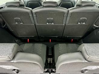 Peugeot 5008 1.2T 131pk 6-traps aut + F1 Crossway 7Pers - navi - leer - virtual - camera v+a - line + side assist - 50dkm picture 24