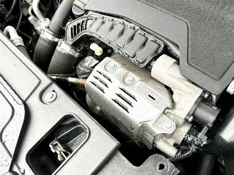 Peugeot 5008 1.2T 131pk 6-traps aut + F1 Crossway 7Pers - navi - leer - virtual - camera v+a - line + side assist - 50dkm picture 101