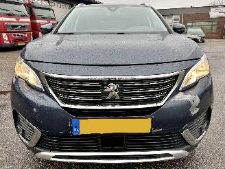 Peugeot 5008 1.2T 131pk 6-traps aut + F1 Crossway 7Pers - navi - leer - virtual - camera v+a - line + side assist - 50dkm picture 3