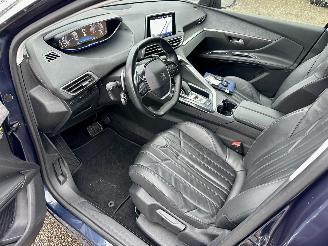 Peugeot 5008 1.2T 131pk 6-traps aut + F1 Crossway 7Pers - navi - leer - virtual - camera v+a - line + side assist - 50dkm picture 18