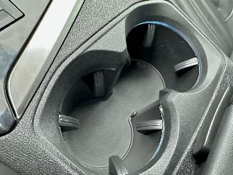 Peugeot 5008 1.2T 131pk 6-traps aut + F1 Crossway 7Pers - navi - leer - virtual - camera v+a - line + side assist - 50dkm picture 53