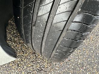 Volvo V-60 2.0 B4 Hybrid 8-traps aut R-Design - nap - virtual - leer - stuur + stoelverw - trekh - front + line + side assist picture 99