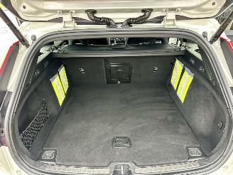Volvo V-60 2.0 B4 Hybrid 8-traps aut R-Design - nap - virtual - leer - stuur + stoelverw - trekh - front + line + side assist picture 77