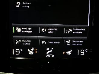 Volvo V-60 2.0 B4 Hybrid 8-traps aut R-Design - nap - virtual - leer - stuur + stoelverw - trekh - front + line + side assist picture 27
