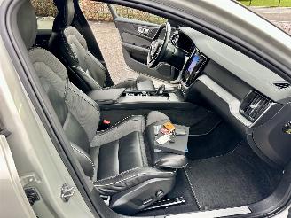Volvo V-60 2.0 B4 Hybrid 8-traps aut R-Design - nap - virtual - leer - stuur + stoelverw - trekh - front + line + side assist picture 67