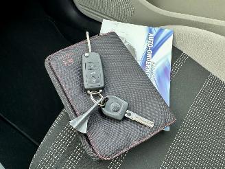 Seat Mii 1.0i 75pk Style Chic 5drs - pano - nap - navi - city safety system - pdc - stoelverw - cruise contr picture 68