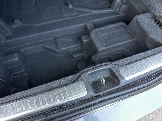 Mercedes GLC gereserveerd 220d 170pk 9-traps aut + f1 4Matic AMG - pano - nap - navi - camera - 20 inch - trekh - elektr klep picture 64