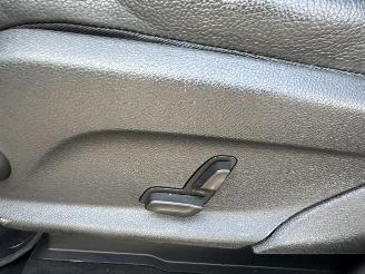 Mercedes GLC 220d 170pk 9-traps aut + f1 4Matic AMG - pano - nap - navi - camera - 20 inch - trekh - elektr klep picture 46