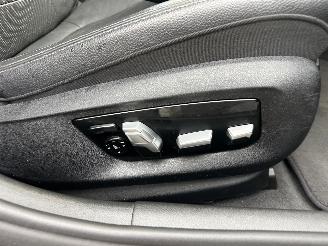 BMW 5-serie 540i 340pk aut + f1 High Exe M-Sport - schuifdak - hud - softclose - b&w - 360cam - stoelvent - stuurverw picture 66