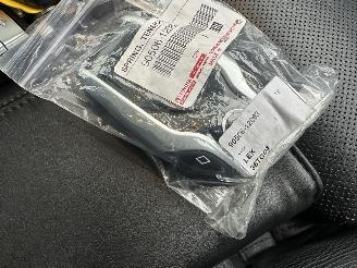 BMW 5-serie 540i 340pk aut + f1 High Exe M-Sport - schuifdak - hud - softclose - b&w - 360cam - stoelvent - stuurverw picture 70