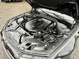 BMW 5-serie 540i 340pk aut + f1 High Exe M-Sport - schuifdak - hud - softclose - b&w - 360cam - stoelvent - stuurverw picture 114