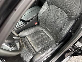 BMW 5-serie 540i 340pk aut + f1 High Exe M-Sport - schuifdak - hud - softclose - b&w - 360cam - stoelvent - stuurverw picture 57