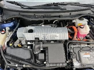 Toyota Auris Touring Sports 1.8 Hybrid 123pk aut pano - nap - navi - camera - keyless - front + park + line assist - pdc v+a picture 65