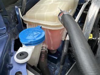 Toyota Auris Touring Sports 1.8 Hybrid 123pk aut pano - nap - navi - camera - keyless - front + park + line assist - pdc v+a picture 14