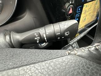 Toyota Auris Touring Sports 1.8 Hybrid 123pk aut pano - nap - navi - camera - keyless - front + park + line assist - pdc v+a picture 28